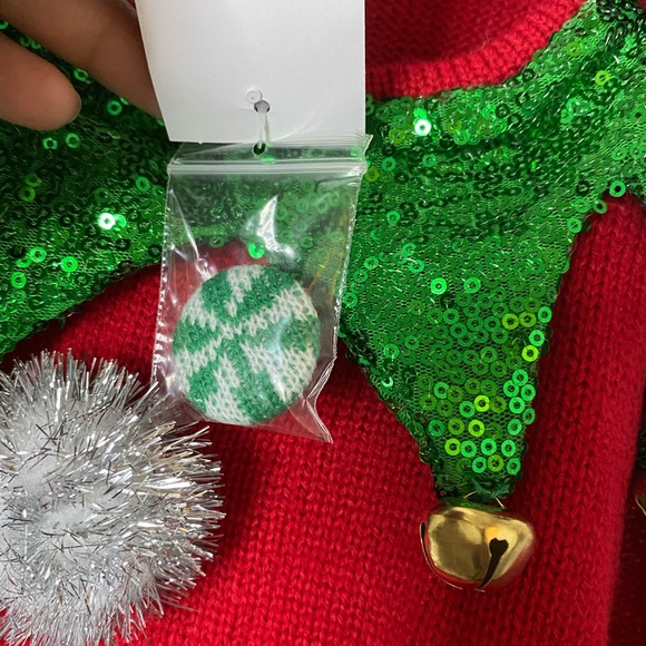 Holiday Romper - Picture 5 of 7